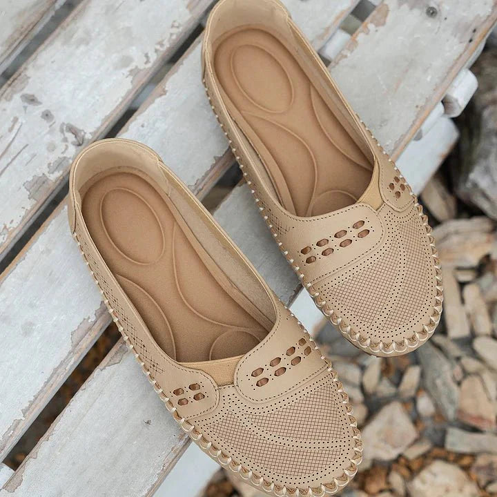 Perforated Loafers Women Slip-On Flat Breathable Casual